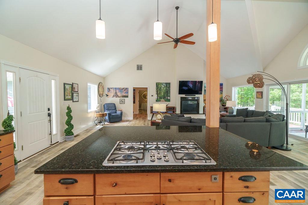 8954 LANGHORNE RD, ESMONT, Virginia 22937, 3 Bedrooms Bedrooms, ,3 BathroomsBathrooms,Residential,For sale,8954 LANGHORNE RD,664094 MLS # 664094