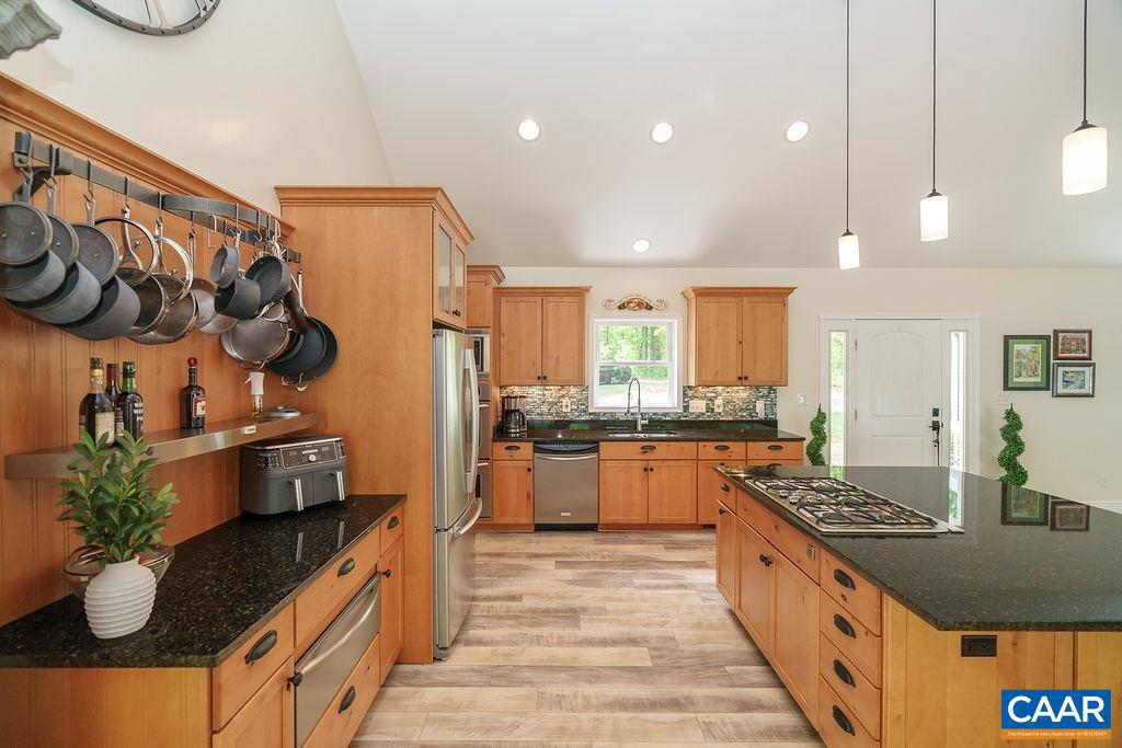 8954 LANGHORNE RD, ESMONT, Virginia 22937, 3 Bedrooms Bedrooms, ,3 BathroomsBathrooms,Residential,For sale,8954 LANGHORNE RD,664094 MLS # 664094