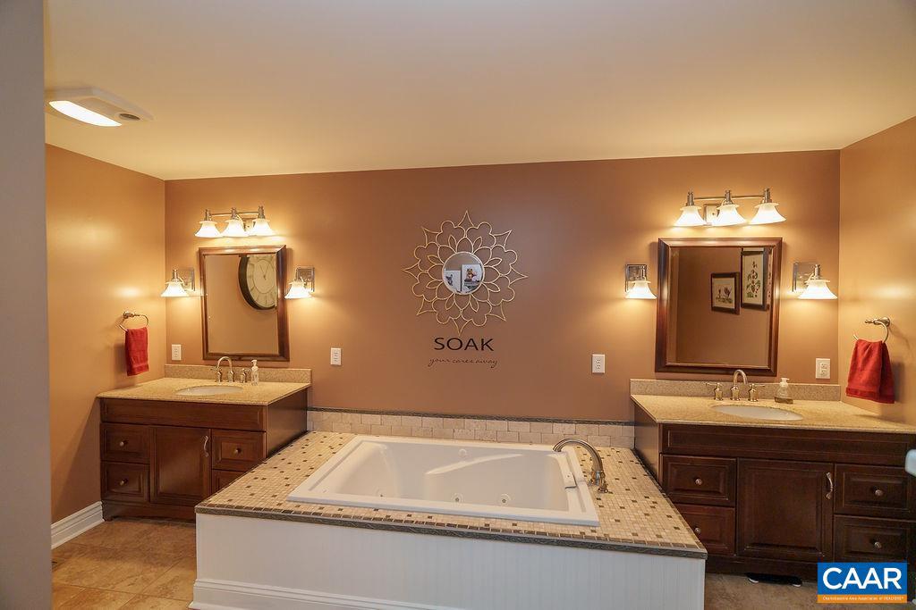 8954 LANGHORNE RD, ESMONT, Virginia 22937, 3 Bedrooms Bedrooms, ,3 BathroomsBathrooms,Residential,For sale,8954 LANGHORNE RD,664094 MLS # 664094