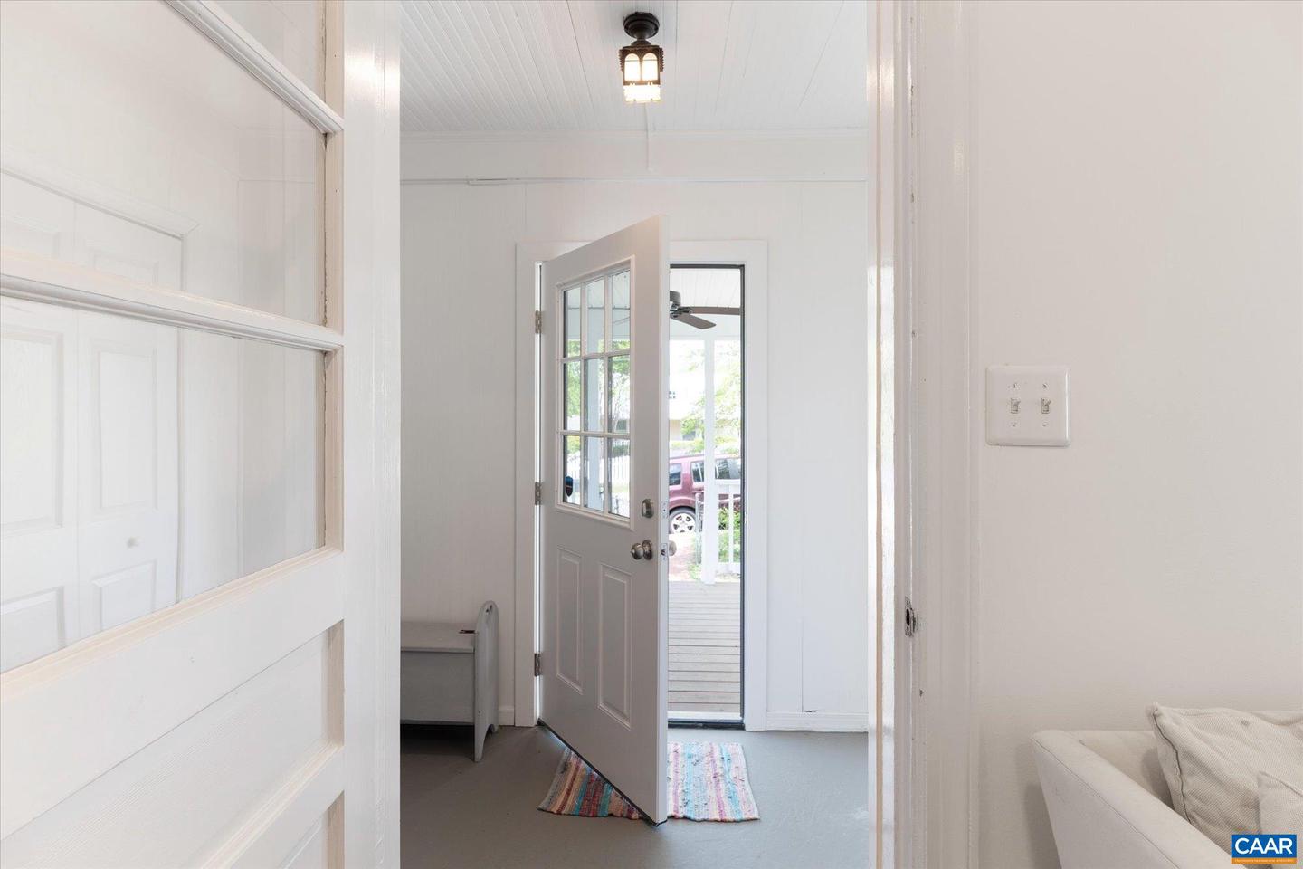 1008 BLENHEIM AVE, CHARLOTTESVILLE, Virginia 22902, 3 Bedrooms Bedrooms, ,2 BathroomsBathrooms,Residential,For sale,1008 BLENHEIM AVE,664105 MLS # 664105