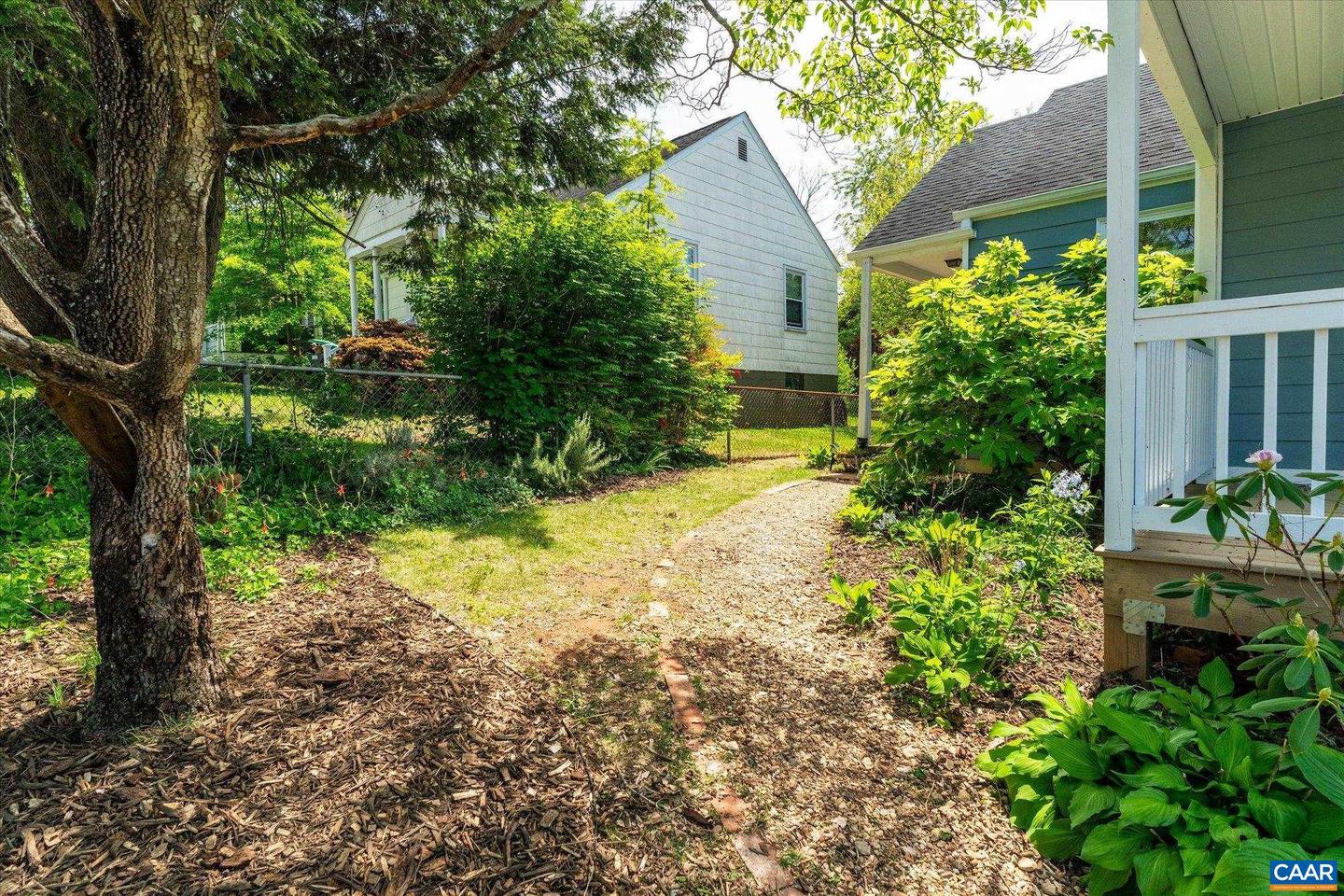 1008 BLENHEIM AVE, CHARLOTTESVILLE, Virginia 22902, 3 Bedrooms Bedrooms, ,2 BathroomsBathrooms,Residential,For sale,1008 BLENHEIM AVE,664105 MLS # 664105