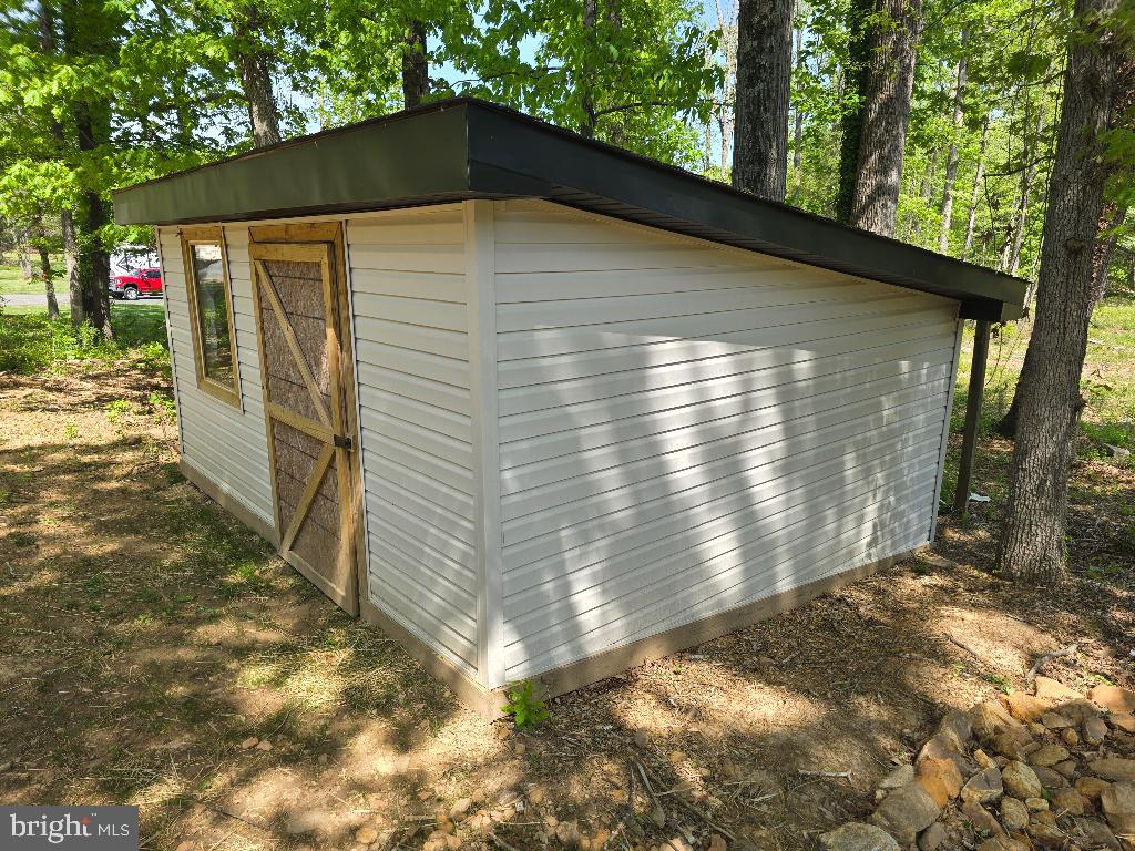 5719 BEVERLEYS MILL RD, BROAD RUN, Virginia 20137, 5 Bedrooms Bedrooms, ,5 BathroomsBathrooms,Residential,For sale,5719 BEVERLEYS MILL RD,VAFQ2016512 MLS # VAFQ2016512