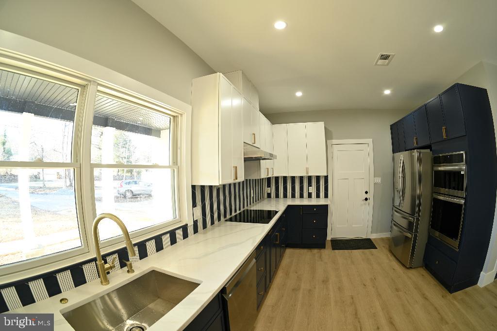 5719 BEVERLEYS MILL RD, BROAD RUN, Virginia 20137, 5 Bedrooms Bedrooms, ,5 BathroomsBathrooms,Residential,For sale,5719 BEVERLEYS MILL RD,VAFQ2016512 MLS # VAFQ2016512