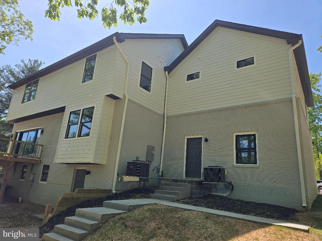 5719 BEVERLEYS MILL RD, BROAD RUN, Virginia 20137, 5 Bedrooms Bedrooms, ,5 BathroomsBathrooms,Residential,For sale,5719 BEVERLEYS MILL RD,VAFQ2016512 MLS # VAFQ2016512