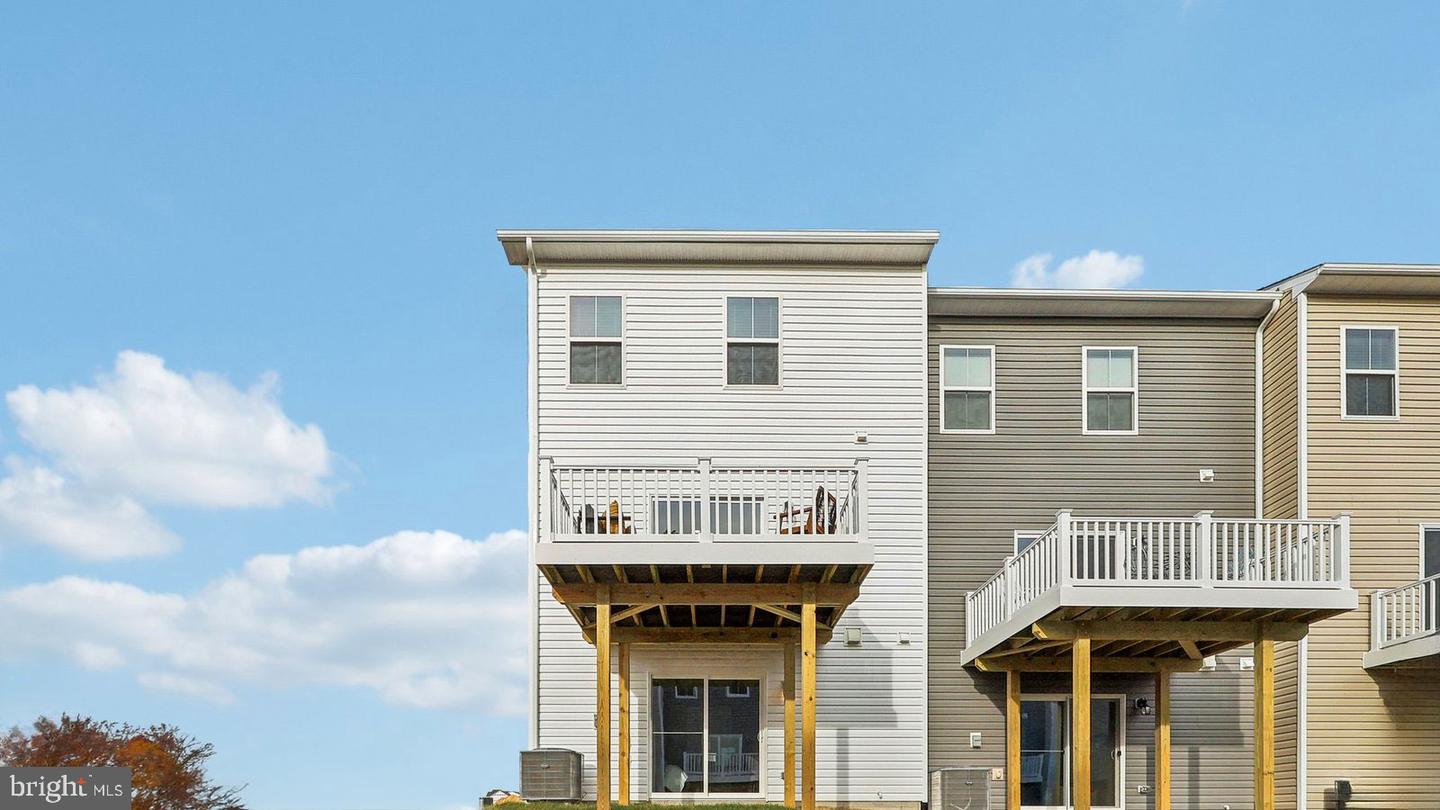 160 MUNSEE CIR, WINCHESTER, Virginia 22602, 4 Bedrooms Bedrooms, ,3 BathroomsBathrooms,Residential,For sale,160 MUNSEE CIR,VAFV2033934 MLS # VAFV2033934