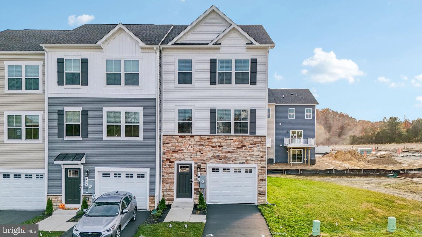 160 MUNSEE CIR, WINCHESTER, Virginia 22602, 4 Bedrooms Bedrooms, ,3 BathroomsBathrooms,Residential,For sale,160 MUNSEE CIR,VAFV2033934 MLS # VAFV2033934