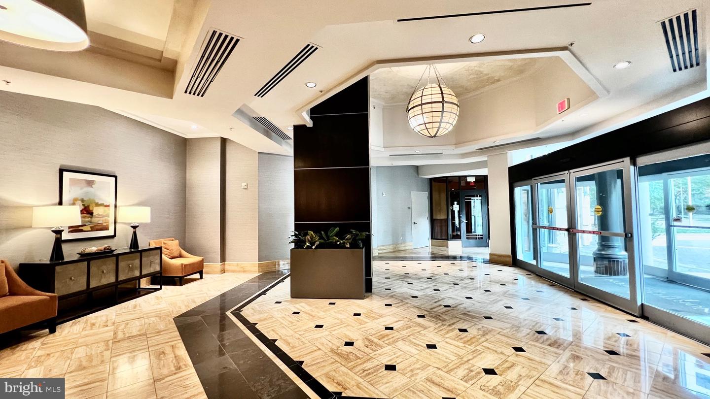 3101 N HAMPTON DR #814, ALEXANDRIA, Virginia 22302, 2 Bedrooms Bedrooms, 6 Rooms Rooms,2 BathroomsBathrooms,Residential,For sale,3101 N HAMPTON DR #814,VAAX2038368 MLS # VAAX2038368