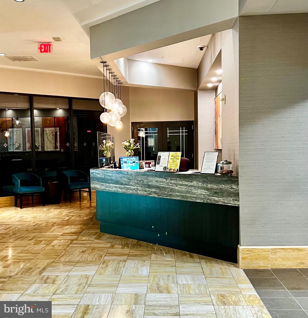 3101 N HAMPTON DR #814, ALEXANDRIA, Virginia 22302, 2 Bedrooms Bedrooms, 6 Rooms Rooms,2 BathroomsBathrooms,Residential,For sale,3101 N HAMPTON DR #814,VAAX2038368 MLS # VAAX2038368