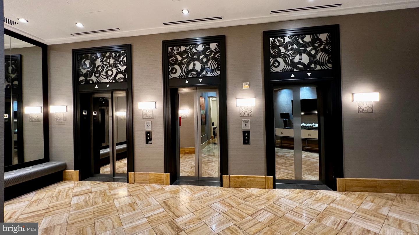 3101 N HAMPTON DR #814, ALEXANDRIA, Virginia 22302, 2 Bedrooms Bedrooms, 6 Rooms Rooms,2 BathroomsBathrooms,Residential,For sale,3101 N HAMPTON DR #814,VAAX2038368 MLS # VAAX2038368
