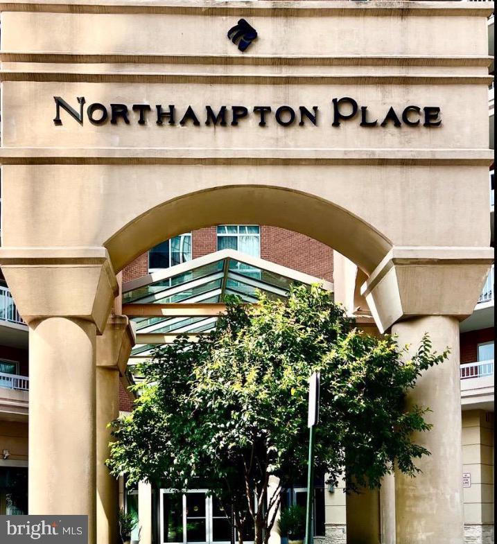 3101 N HAMPTON DR #814, ALEXANDRIA, Virginia 22302, 2 Bedrooms Bedrooms, 6 Rooms Rooms,2 BathroomsBathrooms,Residential,For sale,3101 N HAMPTON DR #814,VAAX2038368 MLS # VAAX2038368