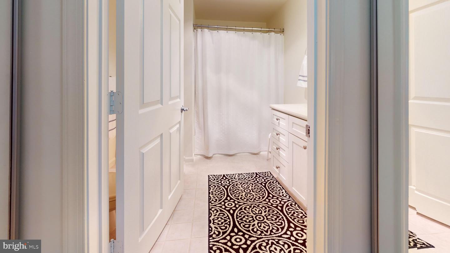3101 N HAMPTON DR #814, ALEXANDRIA, Virginia 22302, 2 Bedrooms Bedrooms, 6 Rooms Rooms,2 BathroomsBathrooms,Residential,For sale,3101 N HAMPTON DR #814,VAAX2038368 MLS # VAAX2038368