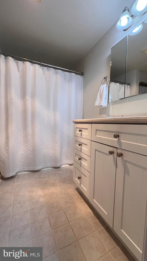 3101 N HAMPTON DR #814, ALEXANDRIA, Virginia 22302, 2 Bedrooms Bedrooms, 6 Rooms Rooms,2 BathroomsBathrooms,Residential,For sale,3101 N HAMPTON DR #814,VAAX2038368 MLS # VAAX2038368