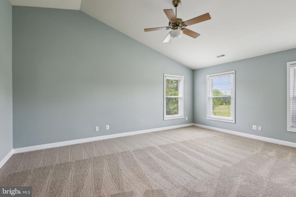 18148 JENNIFER WAY, JEFFERSONTON, Virginia 22724, 4 Bedrooms Bedrooms, ,4 BathroomsBathrooms,Residential,18148 JENNIFER WAY,VACU2010424 MLS # VACU2010424