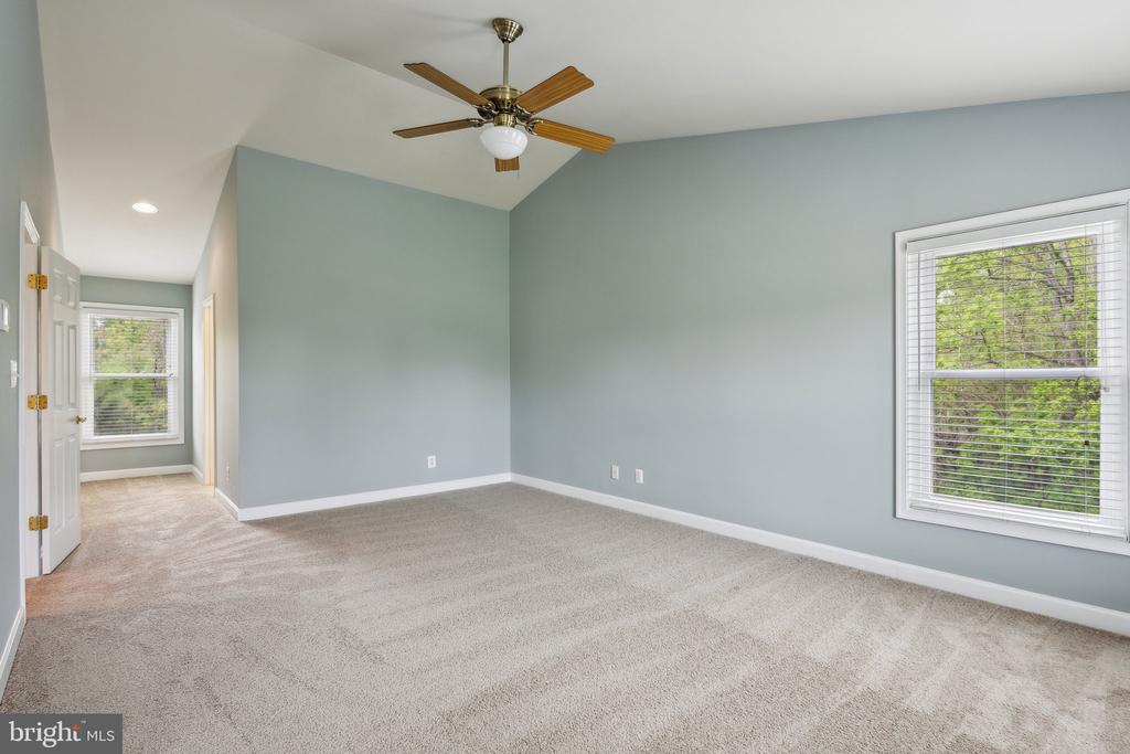 18148 JENNIFER WAY, JEFFERSONTON, Virginia 22724, 4 Bedrooms Bedrooms, ,4 BathroomsBathrooms,Residential,18148 JENNIFER WAY,VACU2010424 MLS # VACU2010424