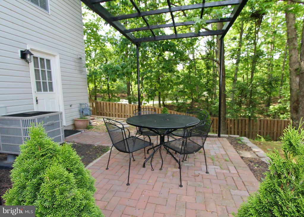 9600 BECKER CT, FREDERICKSBURG, Virginia 22408, 3 Bedrooms Bedrooms, ,1 BathroomBathrooms,Residential,NONE AVAILABLE,9600 BECKER CT,VASP2032828 MLS # VASP2032828