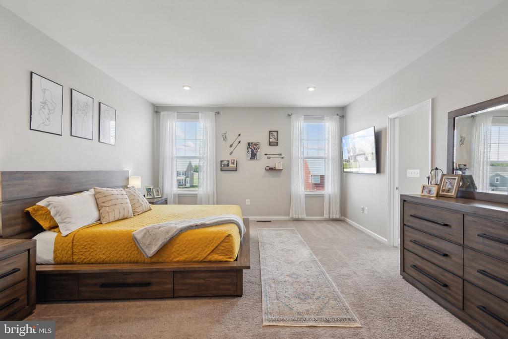 1925 CAPTAIN DR, FREDERICKSBURG, Virginia 22408, 5 Bedrooms Bedrooms, ,3 BathroomsBathrooms,Residential,1925 CAPTAIN DR,VASP2032866 MLS # VASP2032866
