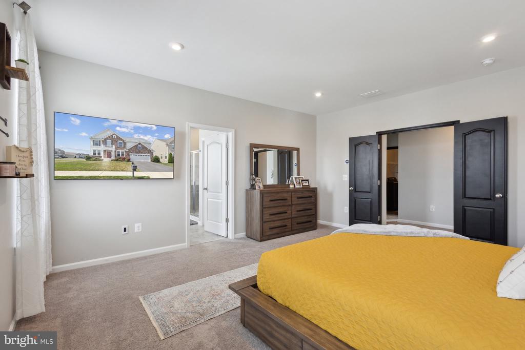 1925 CAPTAIN DR, FREDERICKSBURG, Virginia 22408, 5 Bedrooms Bedrooms, ,3 BathroomsBathrooms,Residential,1925 CAPTAIN DR,VASP2032866 MLS # VASP2032866