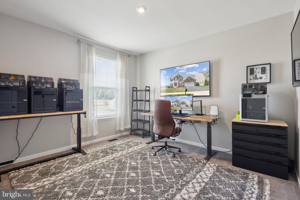 1925 CAPTAIN DR, FREDERICKSBURG, Virginia 22408, 5 Bedrooms Bedrooms, ,3 BathroomsBathrooms,Residential,1925 CAPTAIN DR,VASP2032866 MLS # VASP2032866