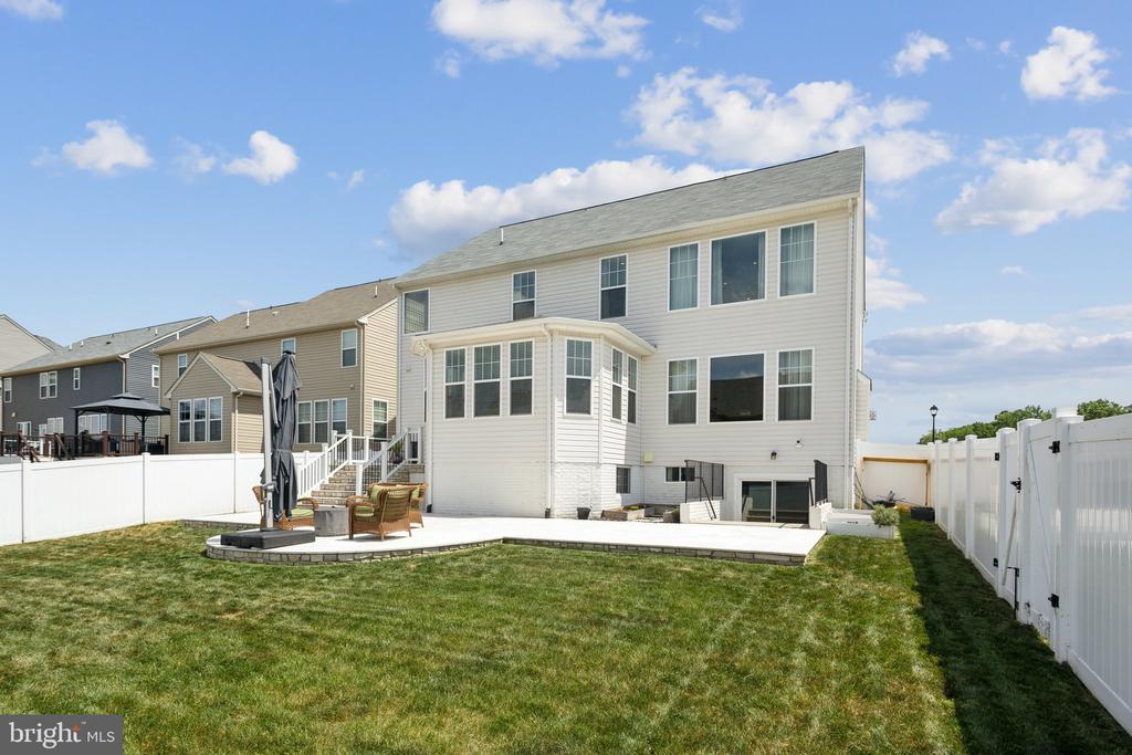 1925 CAPTAIN DR, FREDERICKSBURG, Virginia 22408, 5 Bedrooms Bedrooms, ,3 BathroomsBathrooms,Residential,1925 CAPTAIN DR,VASP2032866 MLS # VASP2032866