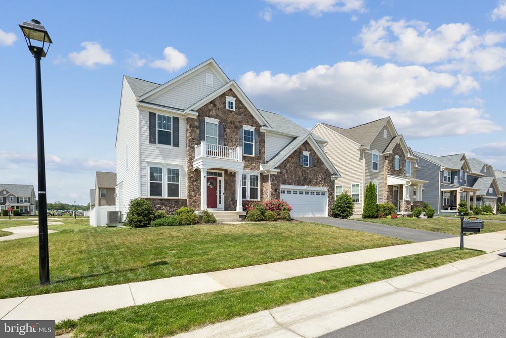 1925 CAPTAIN DR, FREDERICKSBURG, Virginia 22408, 5 Bedrooms Bedrooms, ,3 BathroomsBathrooms,Residential,1925 CAPTAIN DR,VASP2032866 MLS # VASP2032866