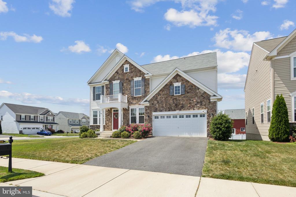 1925 CAPTAIN DR, FREDERICKSBURG, Virginia 22408, 5 Bedrooms Bedrooms, ,3 BathroomsBathrooms,Residential,1925 CAPTAIN DR,VASP2032866 MLS # VASP2032866