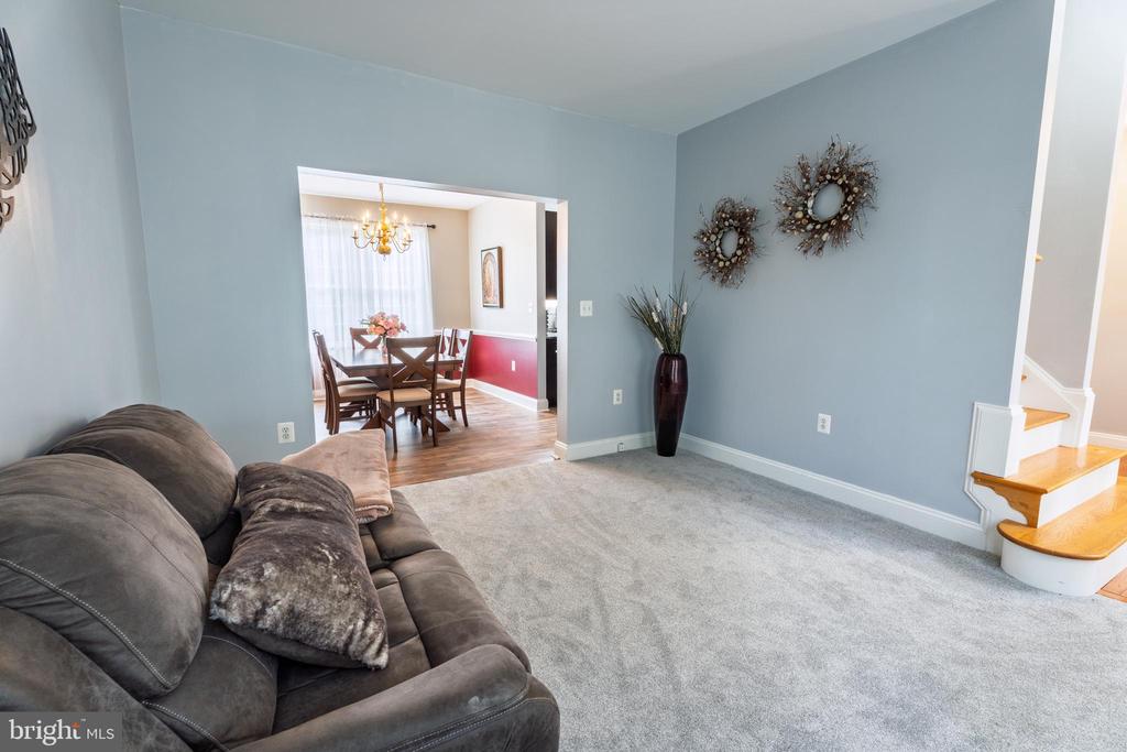 722 BLOSSOM TREE RD, CULPEPER, Virginia 22701, 5 Bedrooms Bedrooms, ,3 BathroomsBathrooms,Residential,722 BLOSSOM TREE RD,VACU2010438 MLS # VACU2010438