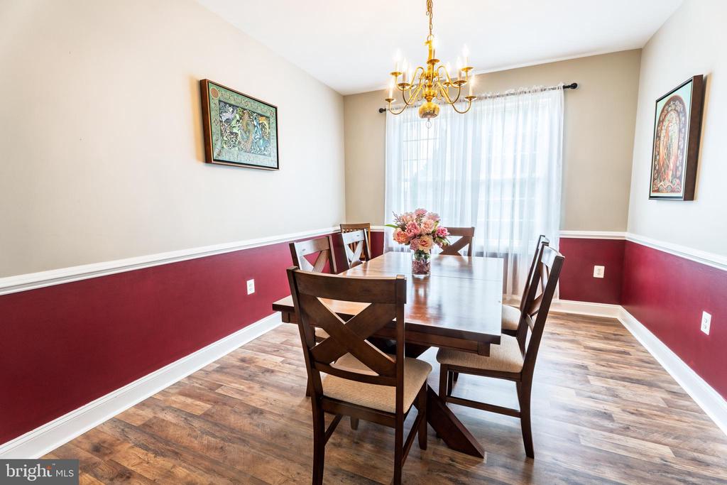 722 BLOSSOM TREE RD, CULPEPER, Virginia 22701, 5 Bedrooms Bedrooms, ,3 BathroomsBathrooms,Residential,722 BLOSSOM TREE RD,VACU2010438 MLS # VACU2010438