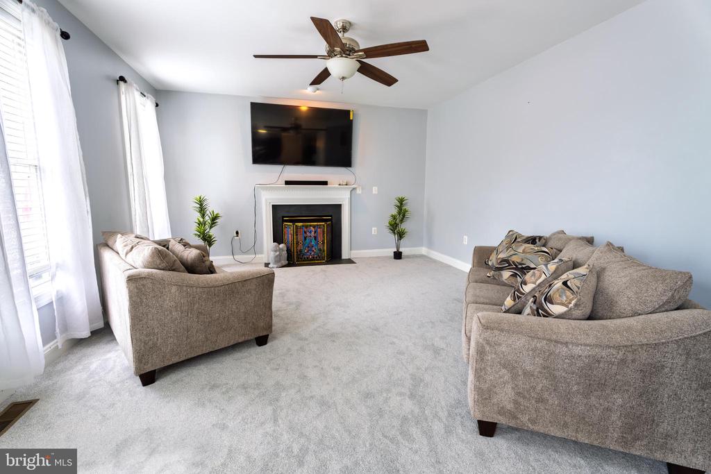 722 BLOSSOM TREE RD, CULPEPER, Virginia 22701, 5 Bedrooms Bedrooms, ,3 BathroomsBathrooms,Residential,722 BLOSSOM TREE RD,VACU2010438 MLS # VACU2010438