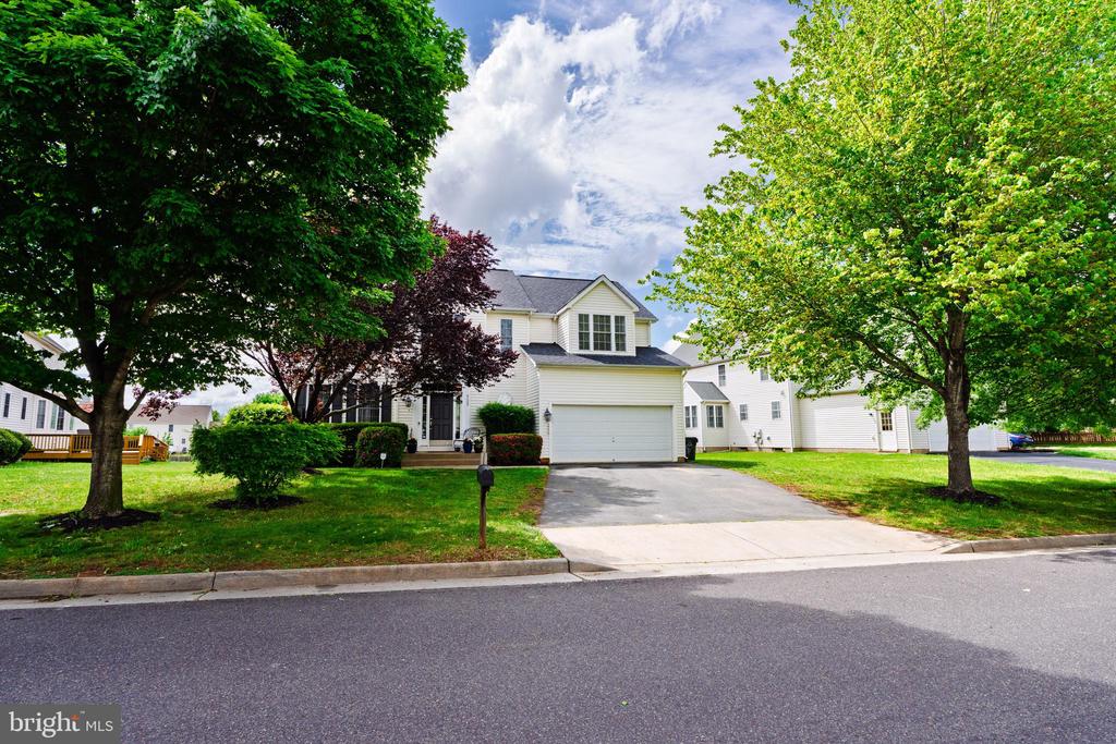 722 BLOSSOM TREE RD, CULPEPER, Virginia 22701, 5 Bedrooms Bedrooms, ,3 BathroomsBathrooms,Residential,722 BLOSSOM TREE RD,VACU2010438 MLS # VACU2010438