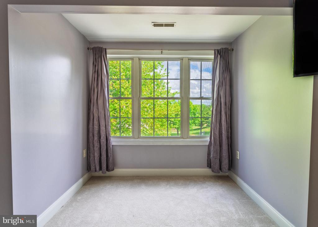 722 BLOSSOM TREE RD, CULPEPER, Virginia 22701, 5 Bedrooms Bedrooms, ,3 BathroomsBathrooms,Residential,722 BLOSSOM TREE RD,VACU2010438 MLS # VACU2010438