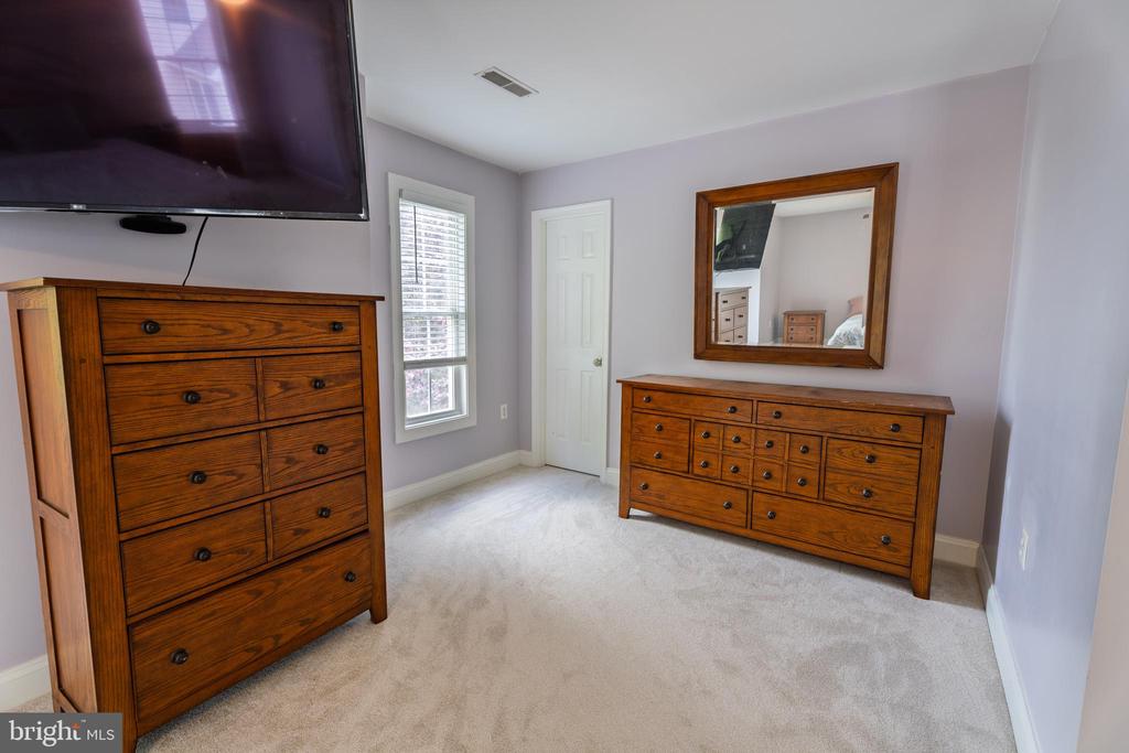 722 BLOSSOM TREE RD, CULPEPER, Virginia 22701, 5 Bedrooms Bedrooms, ,3 BathroomsBathrooms,Residential,722 BLOSSOM TREE RD,VACU2010438 MLS # VACU2010438