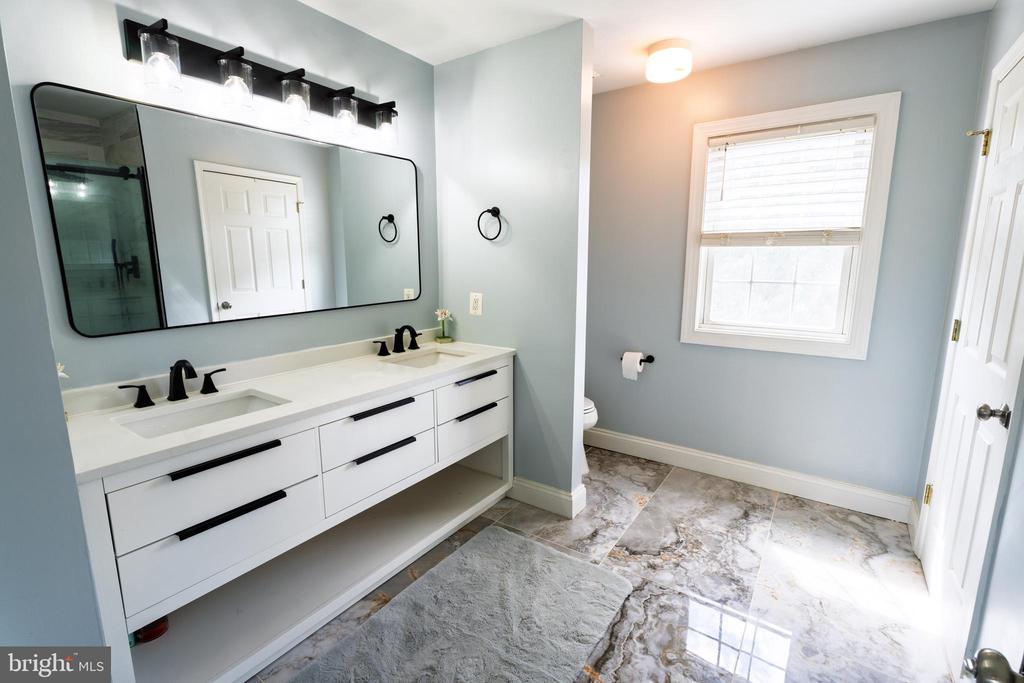722 BLOSSOM TREE RD, CULPEPER, Virginia 22701, 5 Bedrooms Bedrooms, ,3 BathroomsBathrooms,Residential,722 BLOSSOM TREE RD,VACU2010438 MLS # VACU2010438