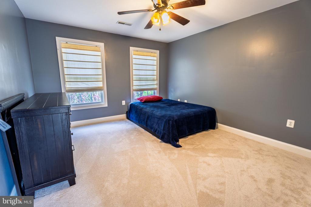722 BLOSSOM TREE RD, CULPEPER, Virginia 22701, 5 Bedrooms Bedrooms, ,3 BathroomsBathrooms,Residential,722 BLOSSOM TREE RD,VACU2010438 MLS # VACU2010438