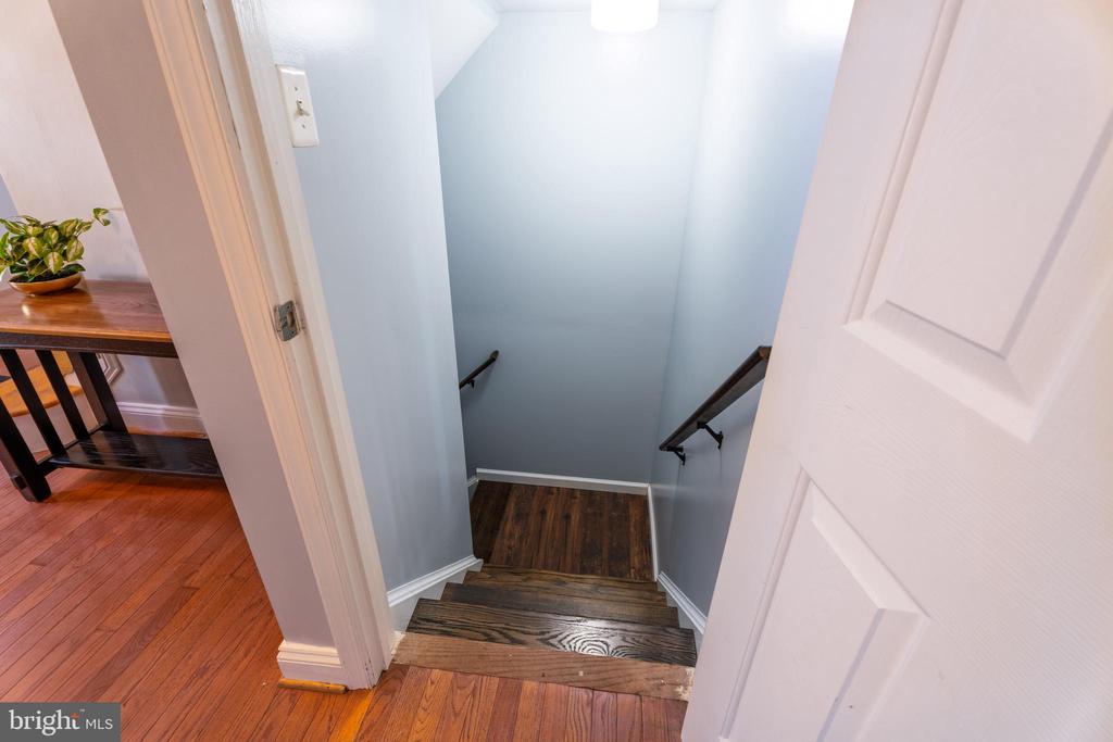 722 BLOSSOM TREE RD, CULPEPER, Virginia 22701, 5 Bedrooms Bedrooms, ,3 BathroomsBathrooms,Residential,722 BLOSSOM TREE RD,VACU2010438 MLS # VACU2010438