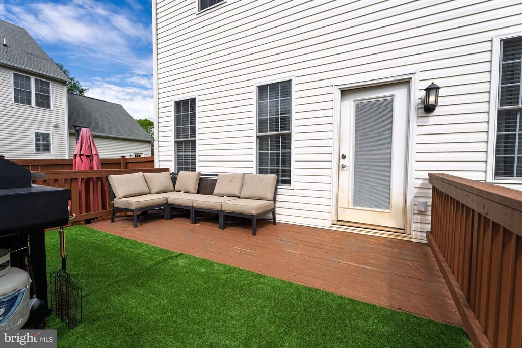 722 BLOSSOM TREE RD, CULPEPER, Virginia 22701, 5 Bedrooms Bedrooms, ,3 BathroomsBathrooms,Residential,722 BLOSSOM TREE RD,VACU2010438 MLS # VACU2010438