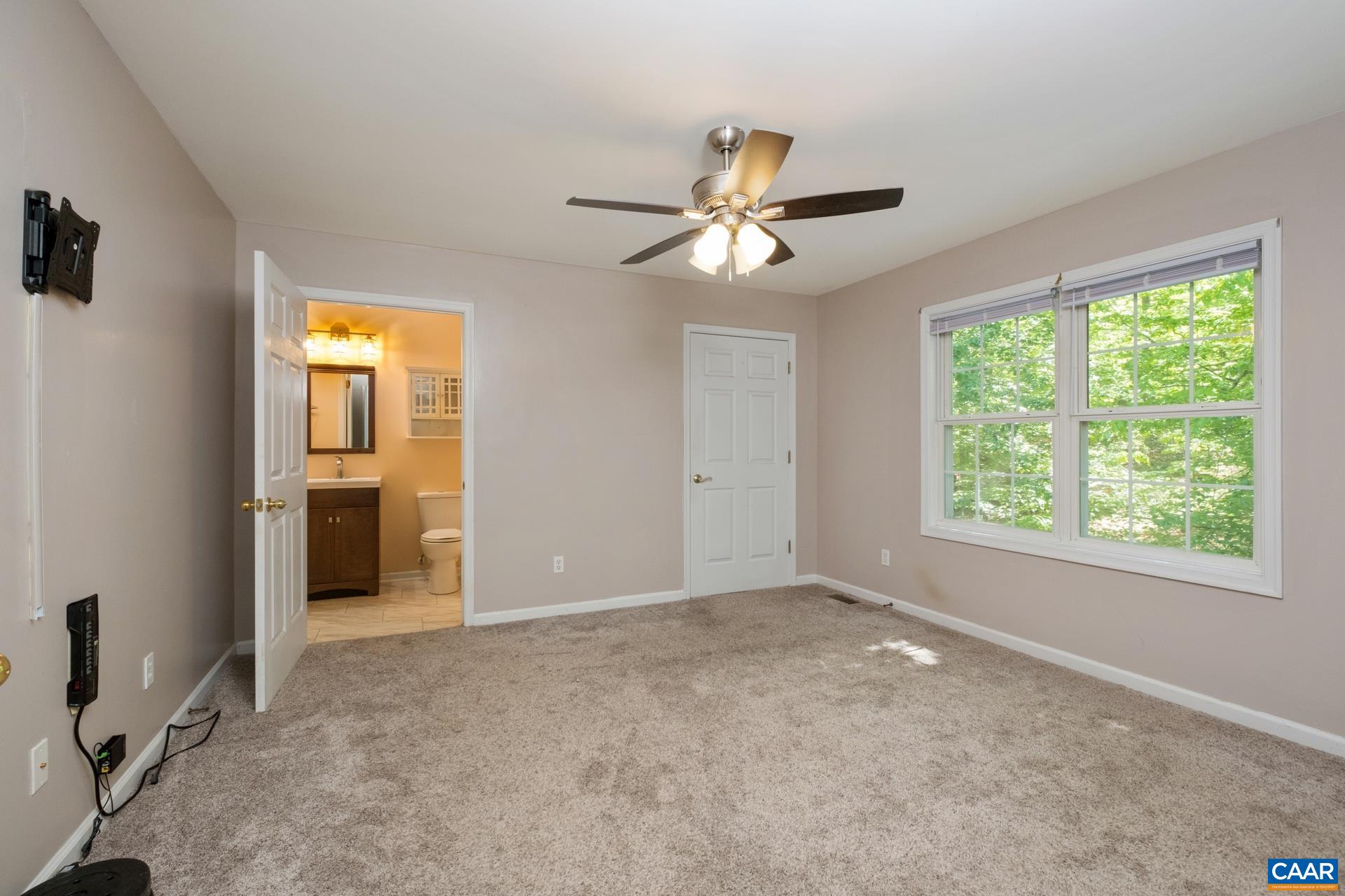 25 S BEARWOOD DR, PALMYRA, Virginia 22963, 3 Bedrooms Bedrooms, ,2 BathroomsBathrooms,Residential,25 S BEARWOOD DR,663865 MLS # 663865