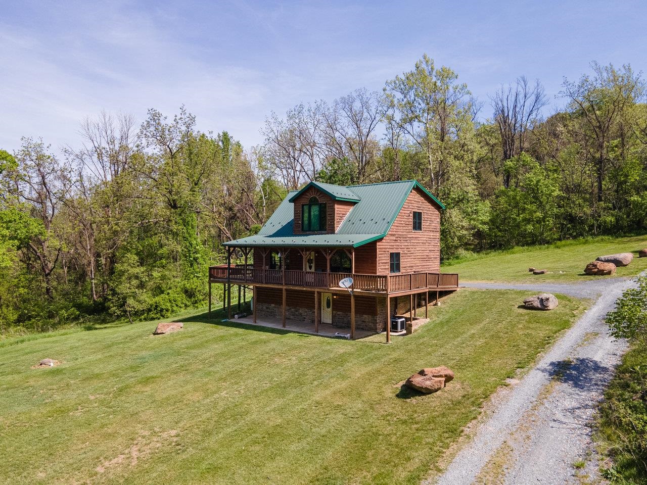 215 SIMS LN, LURAY, Virginia 22835, 2 Bedrooms Bedrooms, ,1 BathroomBathrooms,Residential,215 SIMS LN,664111 MLS # 664111