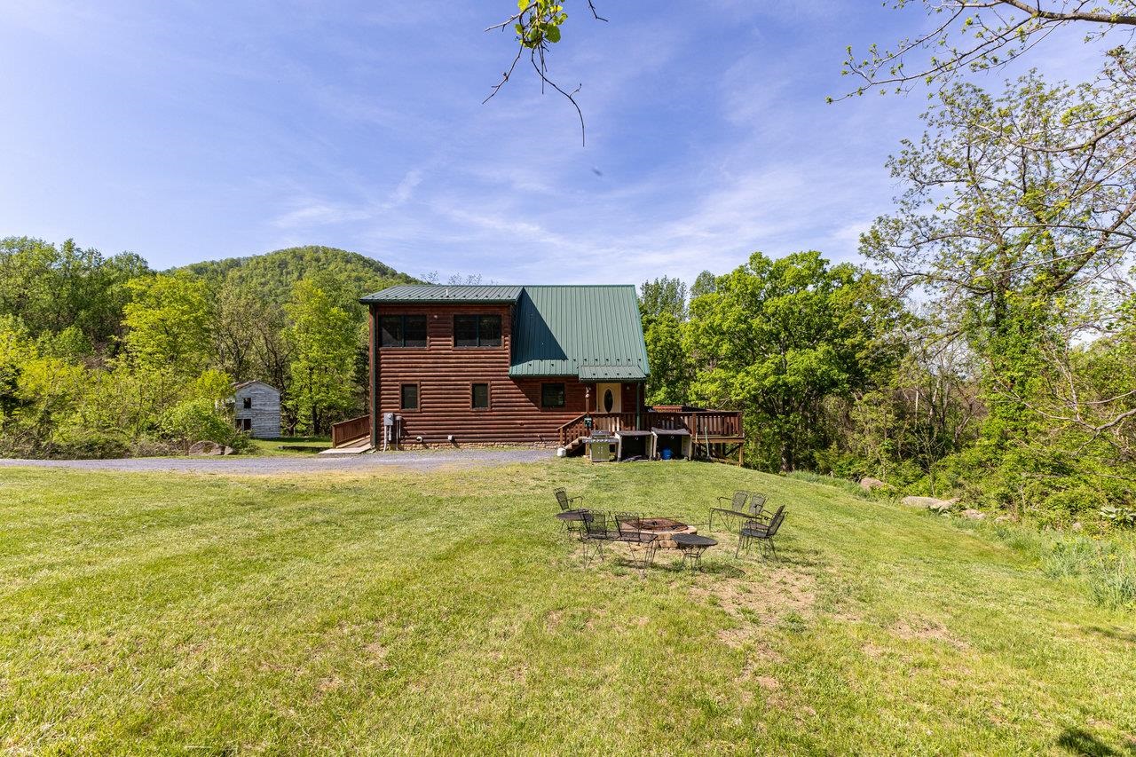 215 SIMS LN, LURAY, Virginia 22835, 2 Bedrooms Bedrooms, ,1 BathroomBathrooms,Residential,215 SIMS LN,664111 MLS # 664111