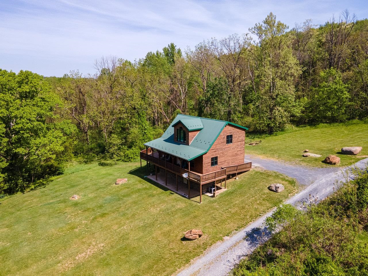 215 SIMS LN, LURAY, Virginia 22835, 2 Bedrooms Bedrooms, ,1 BathroomBathrooms,Residential,215 SIMS LN,664111 MLS # 664111
