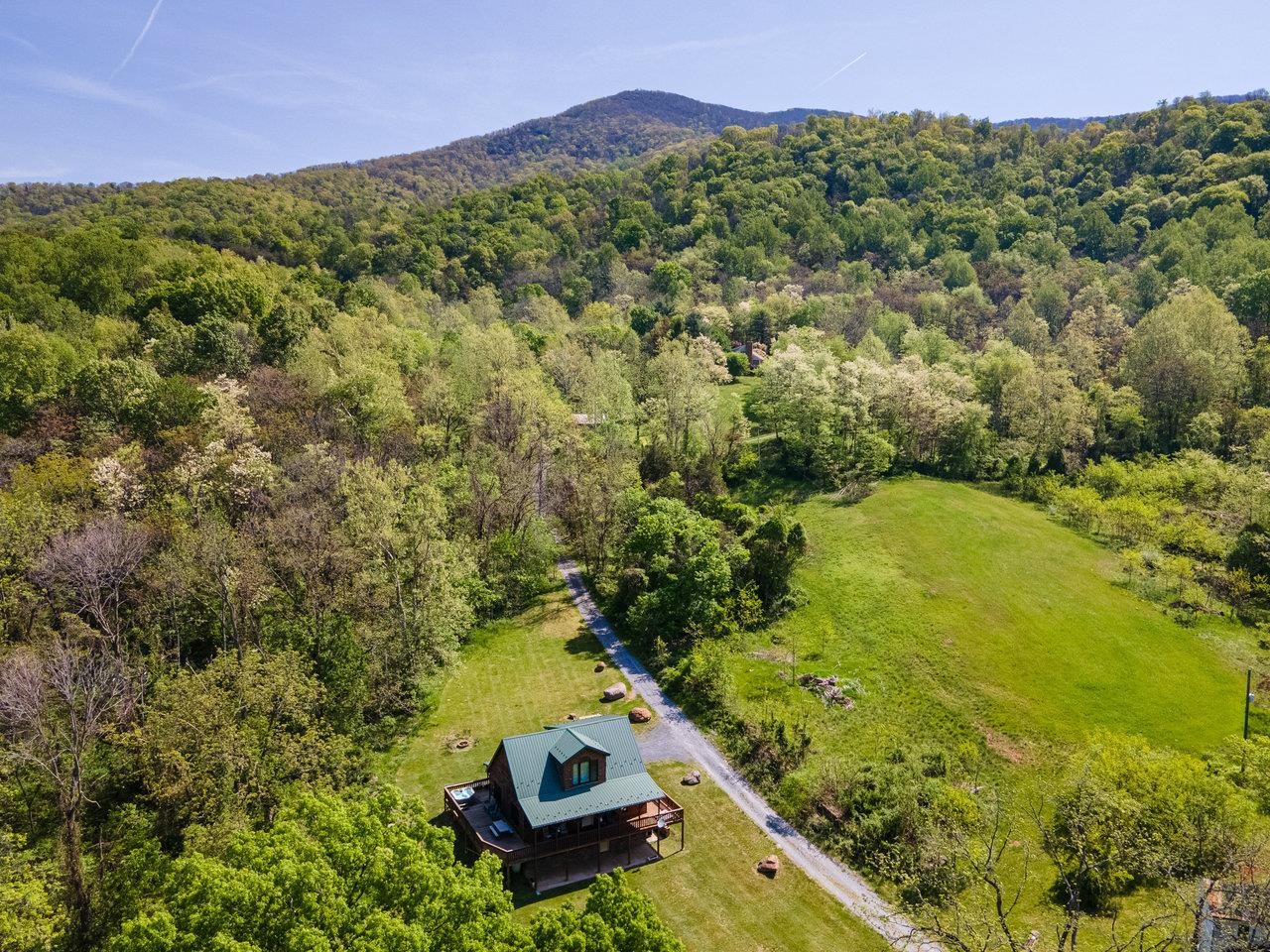 215 SIMS LN, LURAY, Virginia 22835, 2 Bedrooms Bedrooms, ,1 BathroomBathrooms,Residential,215 SIMS LN,664111 MLS # 664111