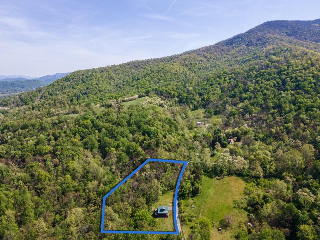 215 SIMS LN, LURAY, Virginia 22835, 2 Bedrooms Bedrooms, ,1 BathroomBathrooms,Residential,215 SIMS LN,664111 MLS # 664111