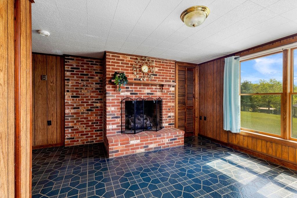 4508 N LEE HWY, FAIRFIELD, Virginia 24435, 5 Bedrooms Bedrooms, ,3 BathroomsBathrooms,Residential,4508 N LEE HWY,664116 MLS # 664116