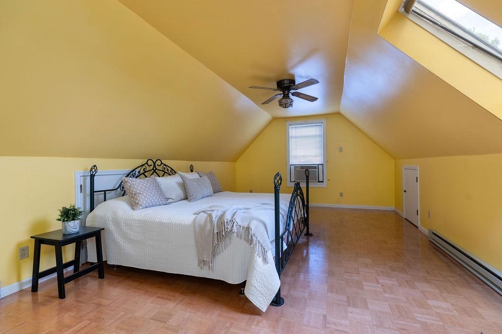 4508 N LEE HWY, FAIRFIELD, Virginia 24435, 5 Bedrooms Bedrooms, ,3 BathroomsBathrooms,Residential,4508 N LEE HWY,664116 MLS # 664116