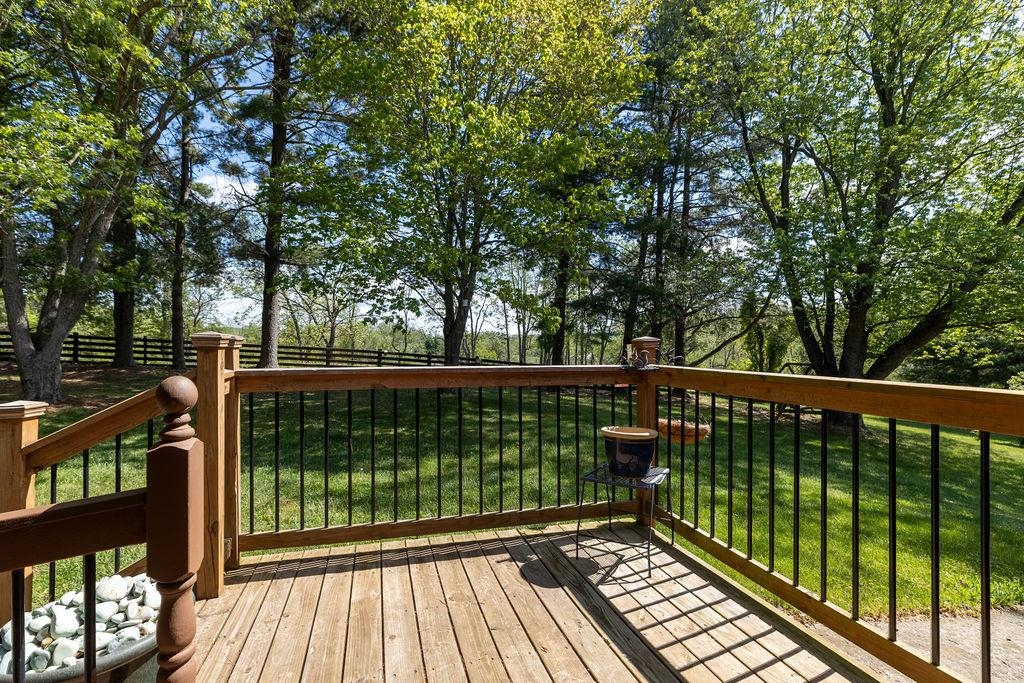 4508 N LEE HWY, FAIRFIELD, Virginia 24435, 5 Bedrooms Bedrooms, ,3 BathroomsBathrooms,Residential,4508 N LEE HWY,664116 MLS # 664116