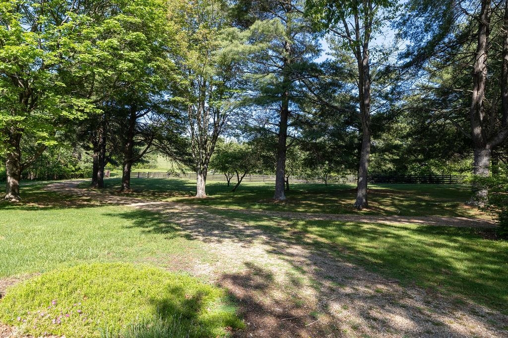4508 N LEE HWY, FAIRFIELD, Virginia 24435, 5 Bedrooms Bedrooms, ,3 BathroomsBathrooms,Residential,4508 N LEE HWY,664116 MLS # 664116