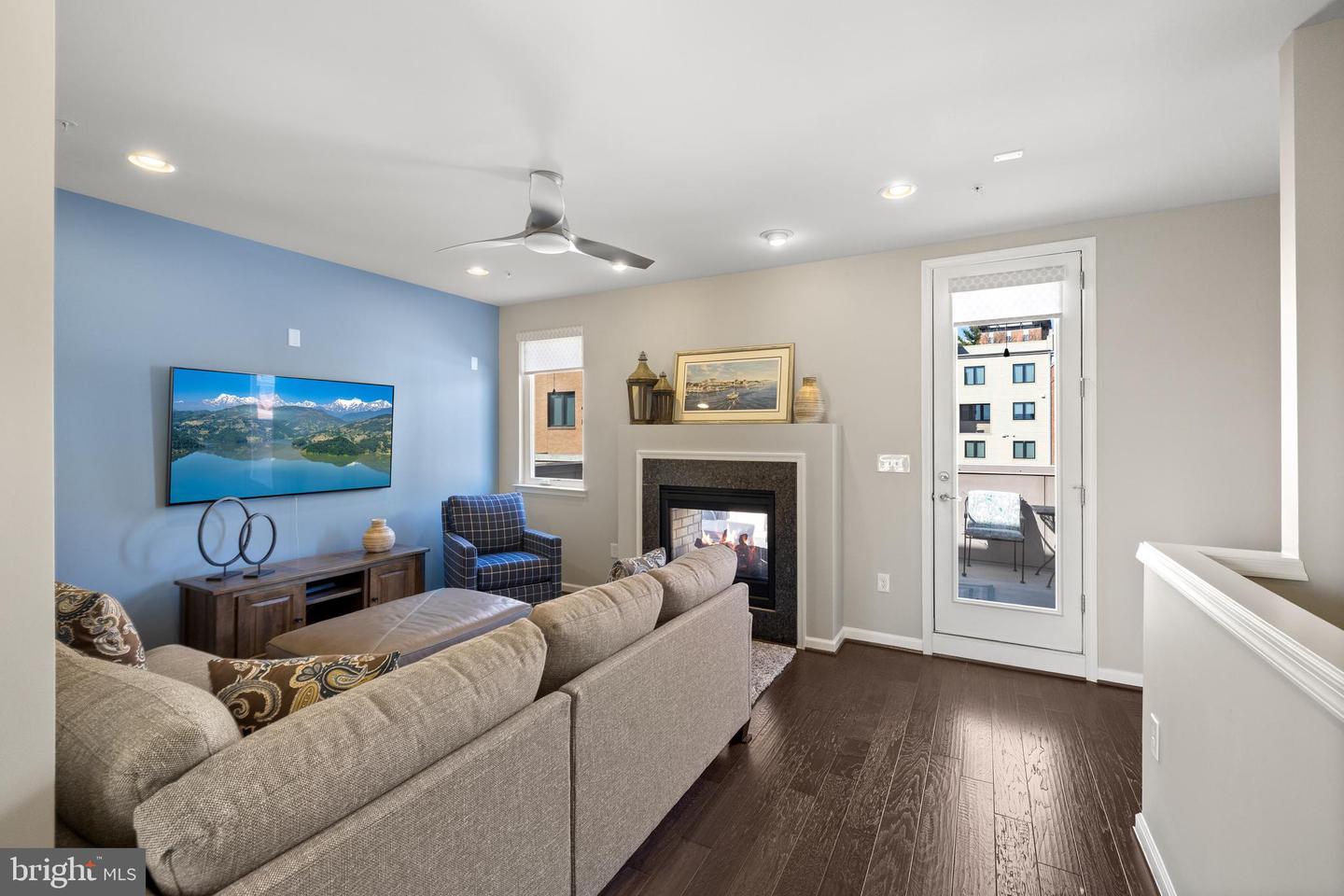 108 CAMBRIA WALK, ALEXANDRIA, Virginia 22304, 4 Bedrooms Bedrooms, ,3 BathroomsBathrooms,Residential,For sale,108 CAMBRIA WALK,VAAX2042686 MLS # VAAX2042686