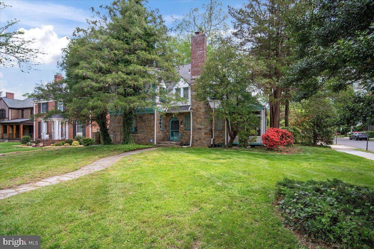 7721 16TH ST NW, WASHINGTON, District Of Columbia 20012, 4 Bedrooms Bedrooms, ,3 BathroomsBathrooms,Residential,For sale,7721 16TH ST NW,DCDC2190140 MLS # DCDC2190140