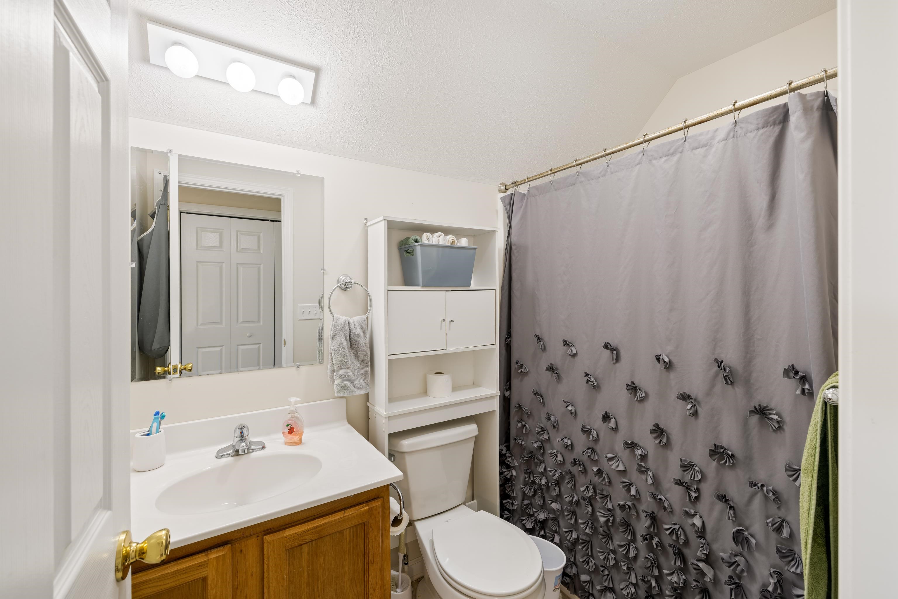 61 THOROUGHBRED CIR, LEXINGTON, Virginia 24450, 3 Bedrooms Bedrooms, ,2 BathroomsBathrooms,Residential,61 THOROUGHBRED CIR,664118 MLS # 664118
