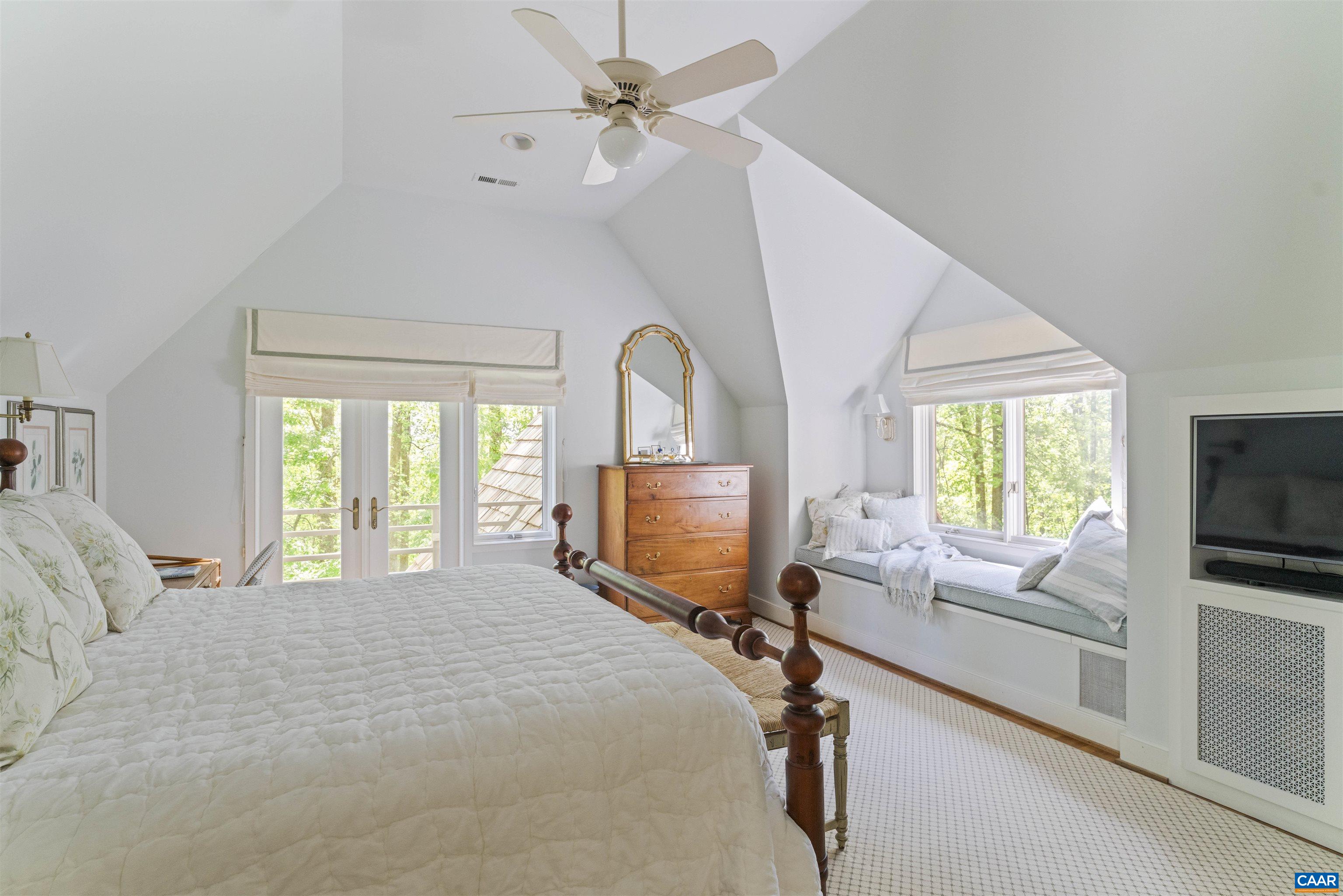440 ROOKWOOD DR, CHARLOTTESVILLE, Virginia 22903, 4 Bedrooms Bedrooms, ,3 BathroomsBathrooms,Residential,440 ROOKWOOD DR,664130 MLS # 664130