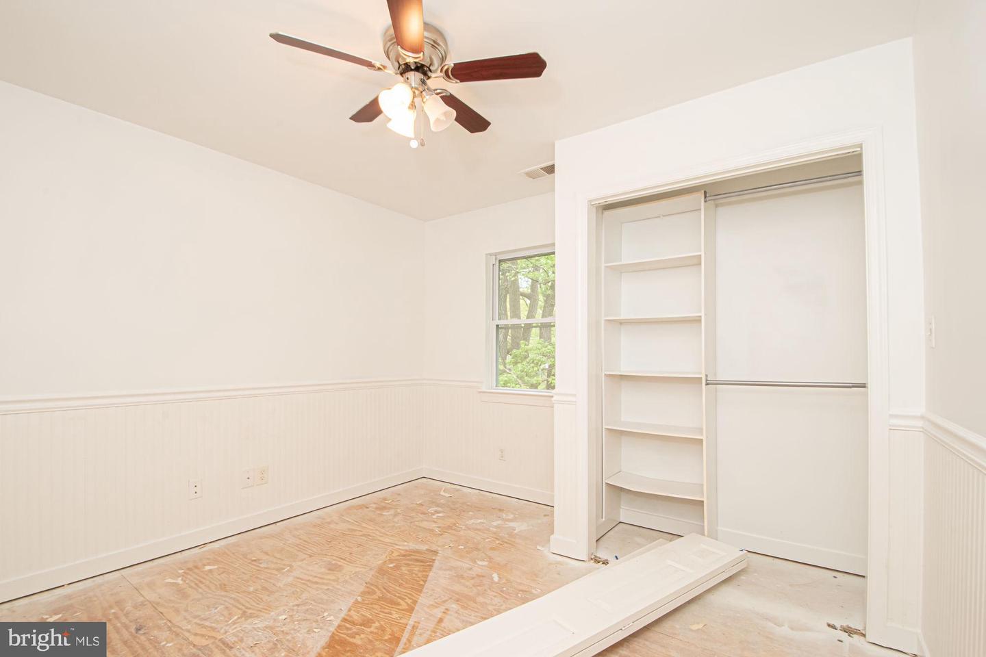 6828 RIDGEWAY DR, SPRINGFIELD, Virginia 22150, 5 Bedrooms Bedrooms, ,3 BathroomsBathrooms,Residential,For sale,6828 RIDGEWAY DR,VAFX2228080 MLS # VAFX2228080